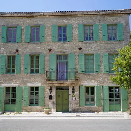 La Gourguille - Teritoria Bed & Breakfast 4*