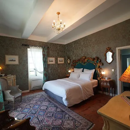 La Gourguille - Teritoria Bed & Breakfast 4*